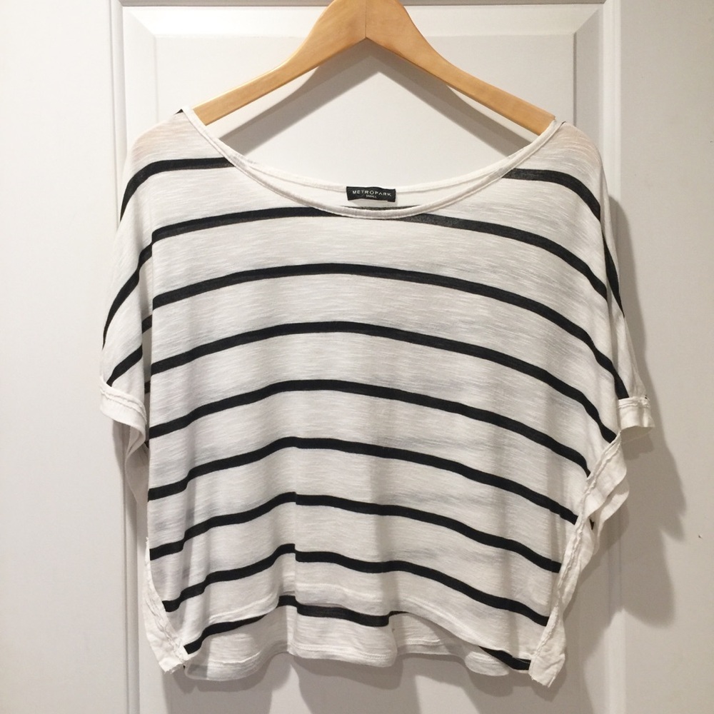 Metropark Black and White Stripe Cropped T Shirt S